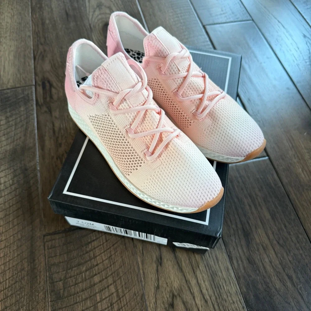 Urban Sport by JSlides Rose Ombre Knit Sneakers‎ Pink White Gum Sole Womens 7.5